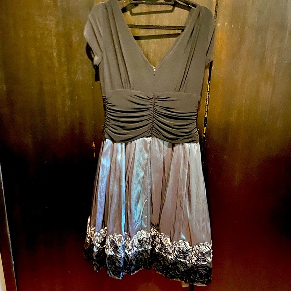 SL fashions black and silver dress - Picture 2 of 8